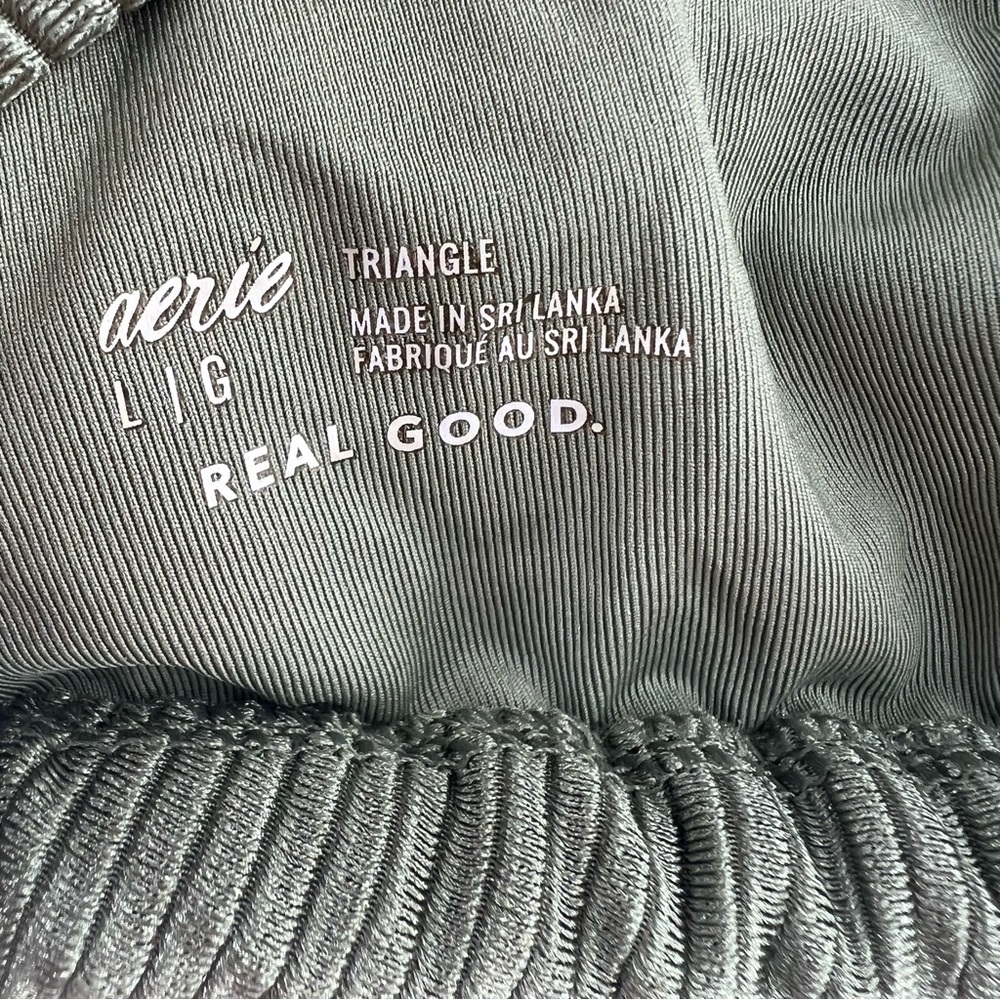 Aerie NWT Shine Rib String Triangle Bikini Top in Olive Fun size Large - Picture 6 of 9